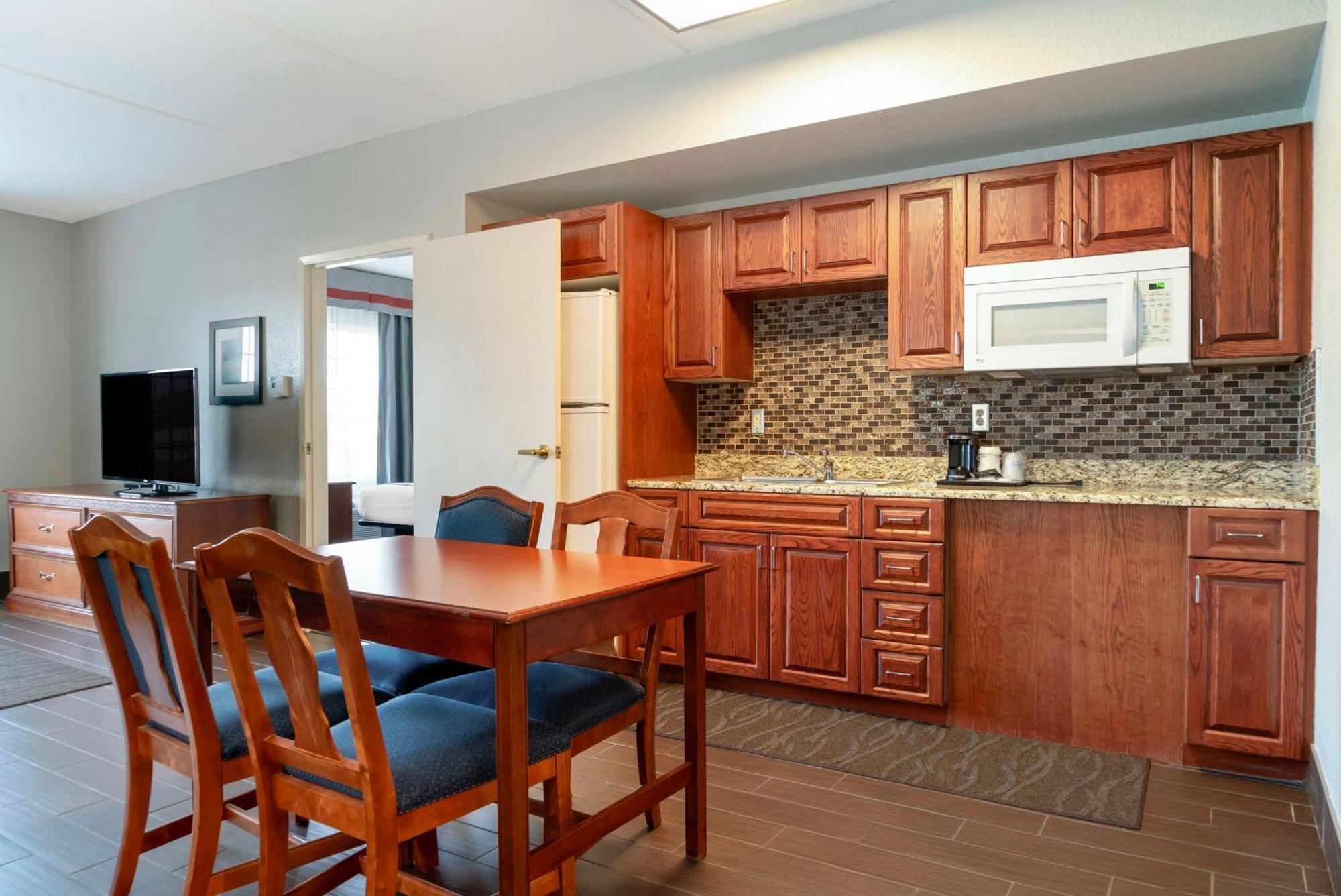 Best Western Executive Inn & Suites Grand Rapids Exterior foto