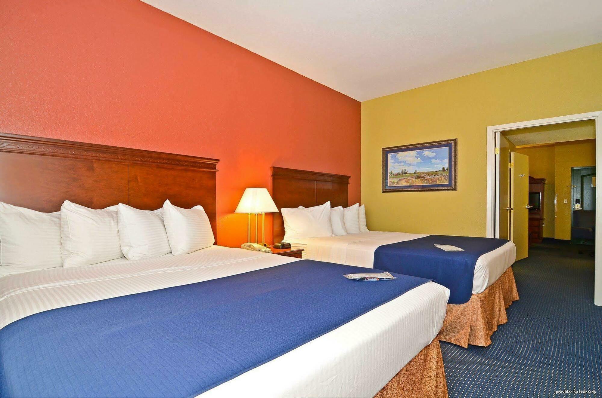 Best Western Executive Inn & Suites Grand Rapids Exterior foto
