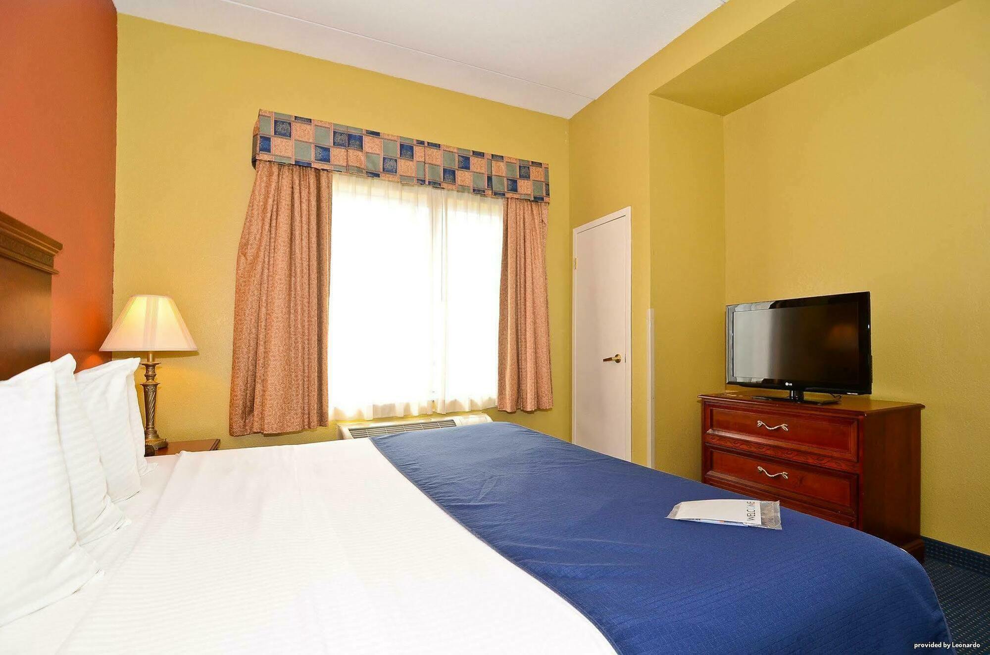 Best Western Executive Inn & Suites Grand Rapids Exterior foto